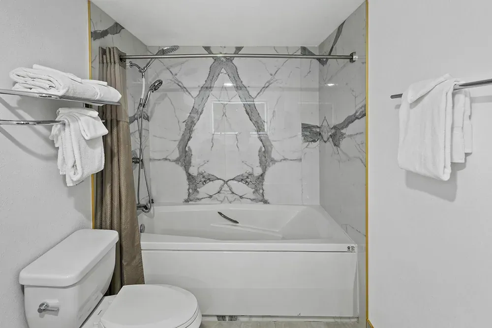 Double King Room, view 4