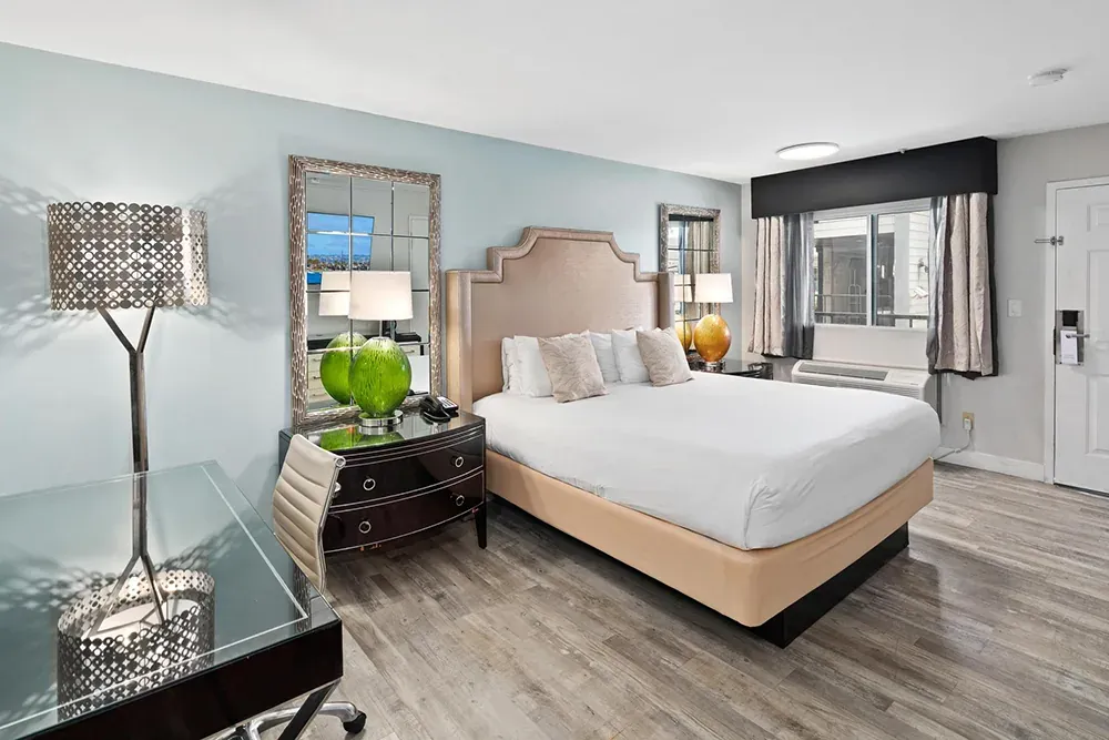 King Room, view 2
